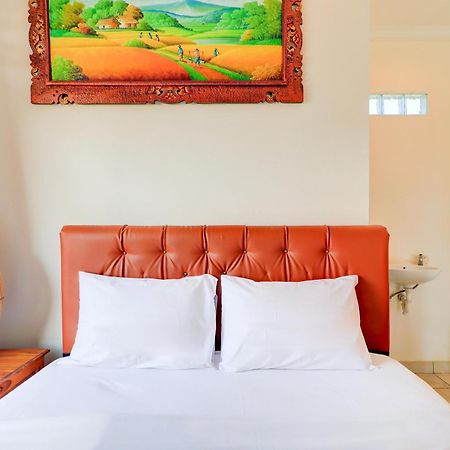 Hotel O Pondok Tulasi Hostel Near Monkey Forest Ubud  Exterior photo